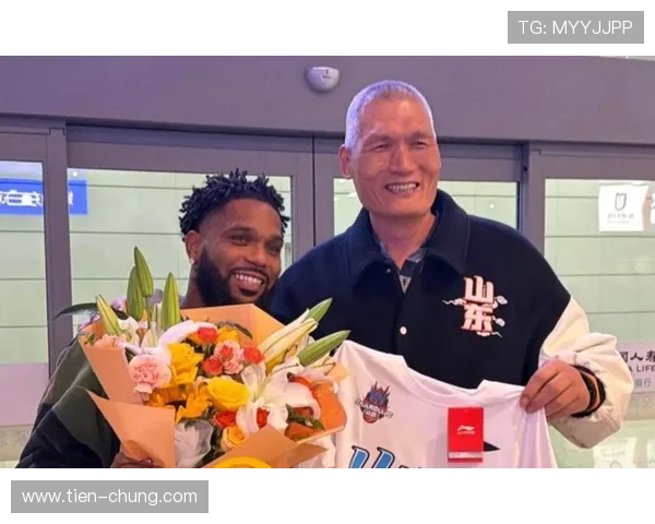 山东外援隐忧克里斯情绪鲍威尔困