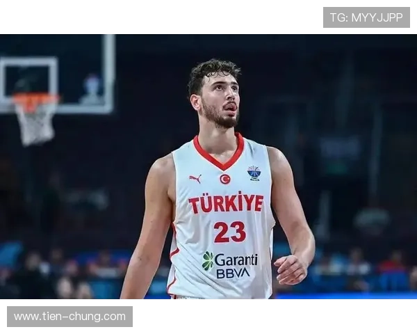 申京全明星九分钟破纪录创历史