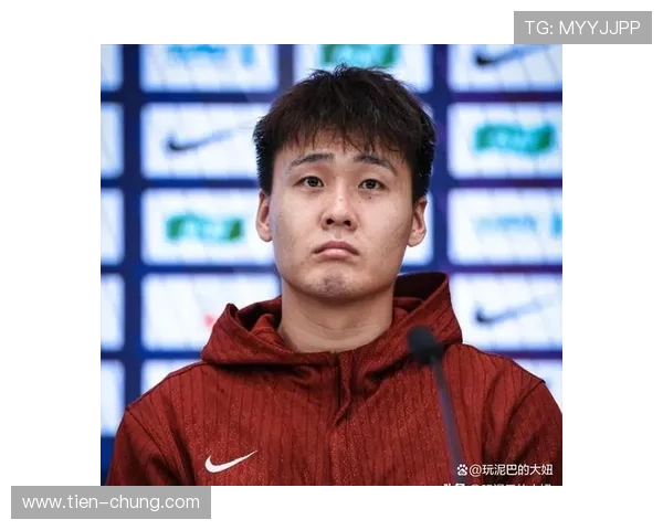 北京男篮出局赵睿微笑回应球迷声讨 北京男篮出局赵睿微笑回应球迷声讨